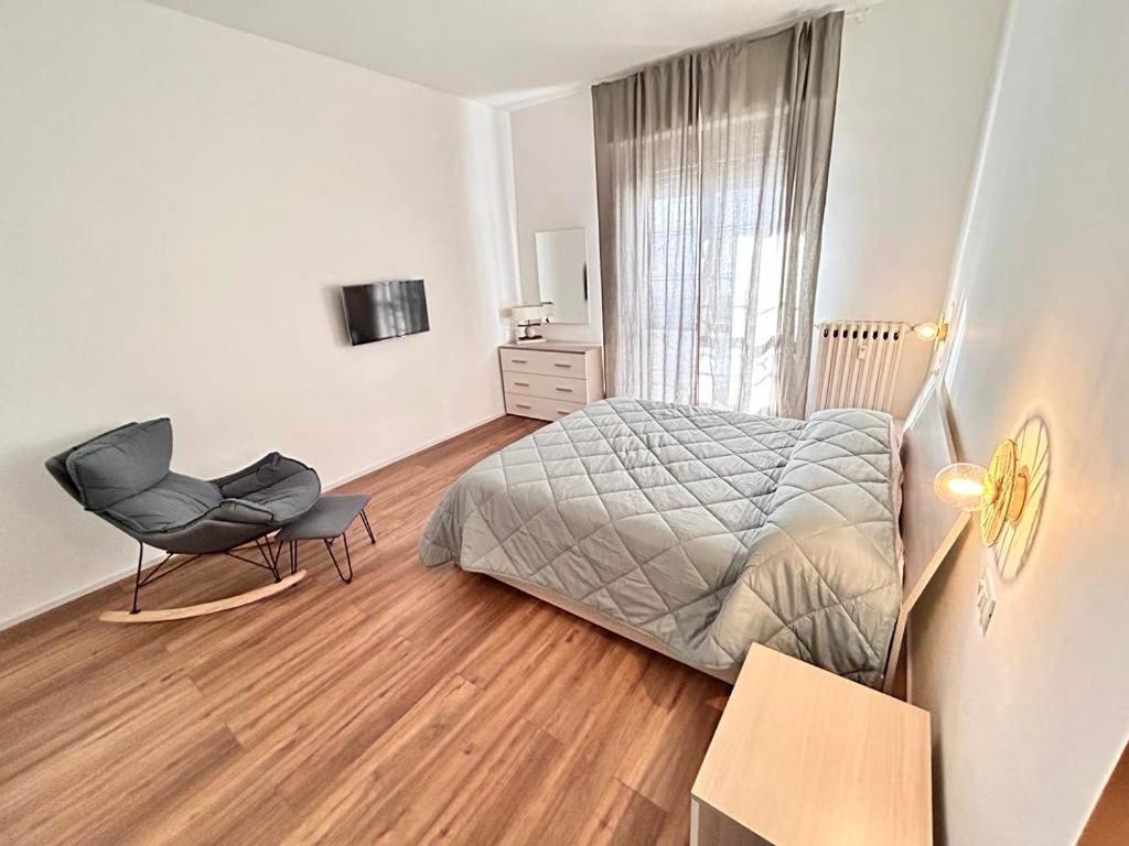 Soleo Guesthouse Monza Kültér fotó