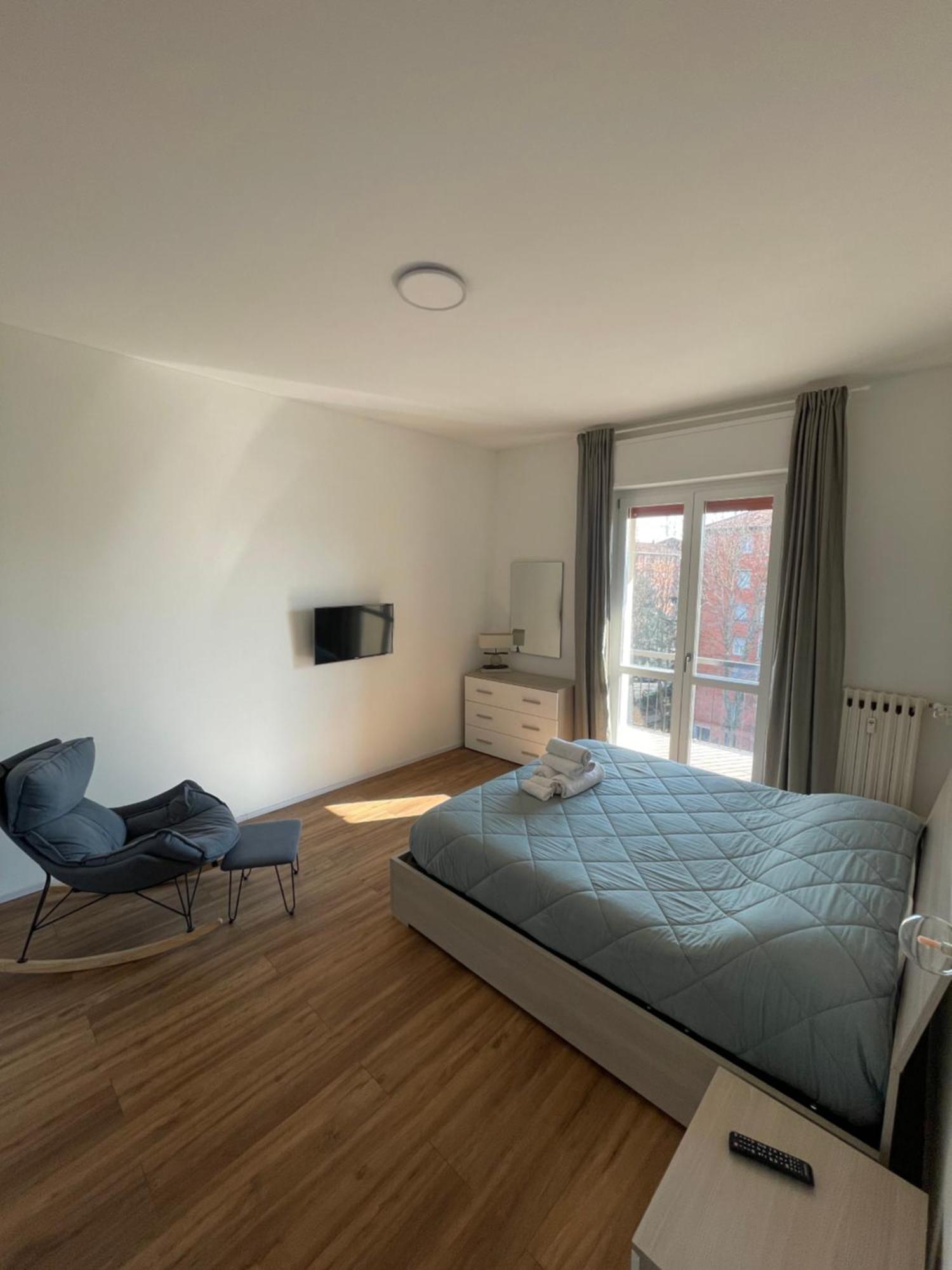 Soleo Guesthouse Monza Kültér fotó